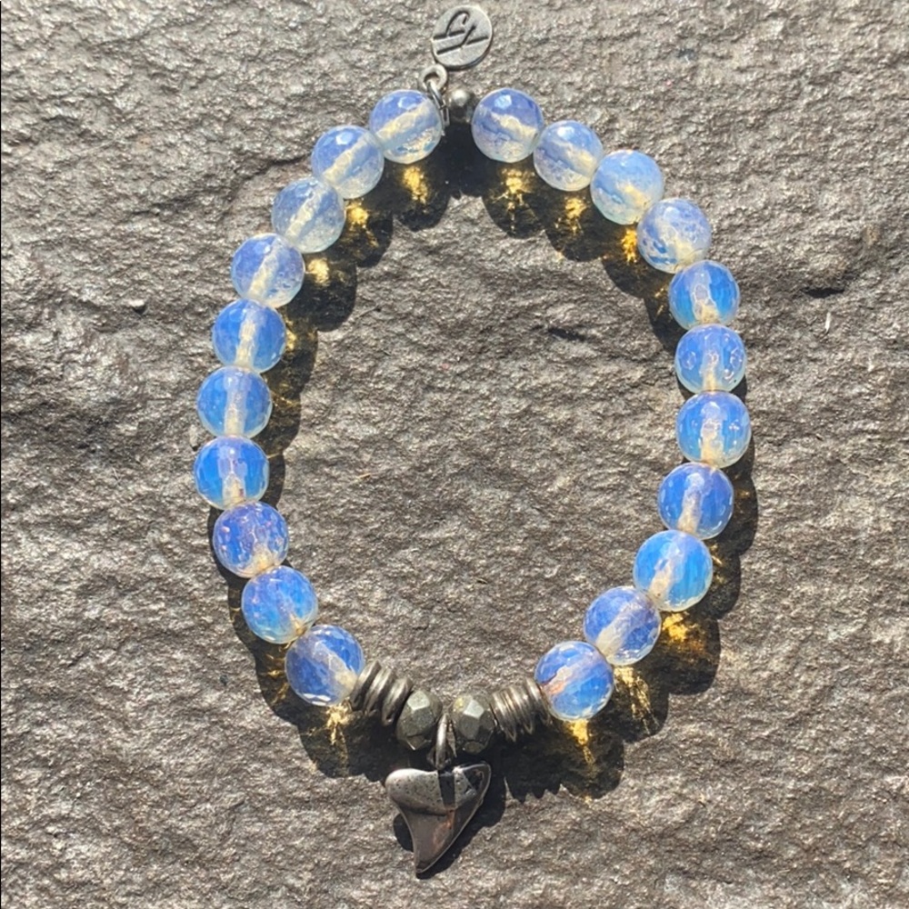 Tiffany Jazelle White Opal Shark Tooth
